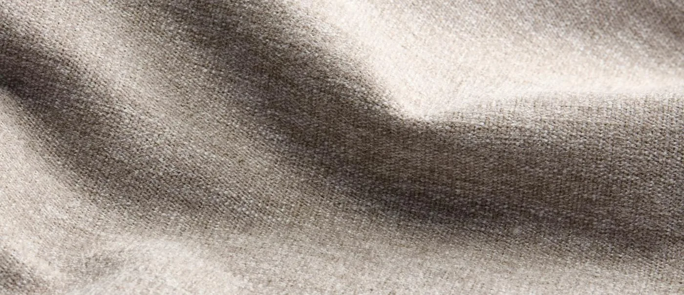 471 Yuveno, Sand