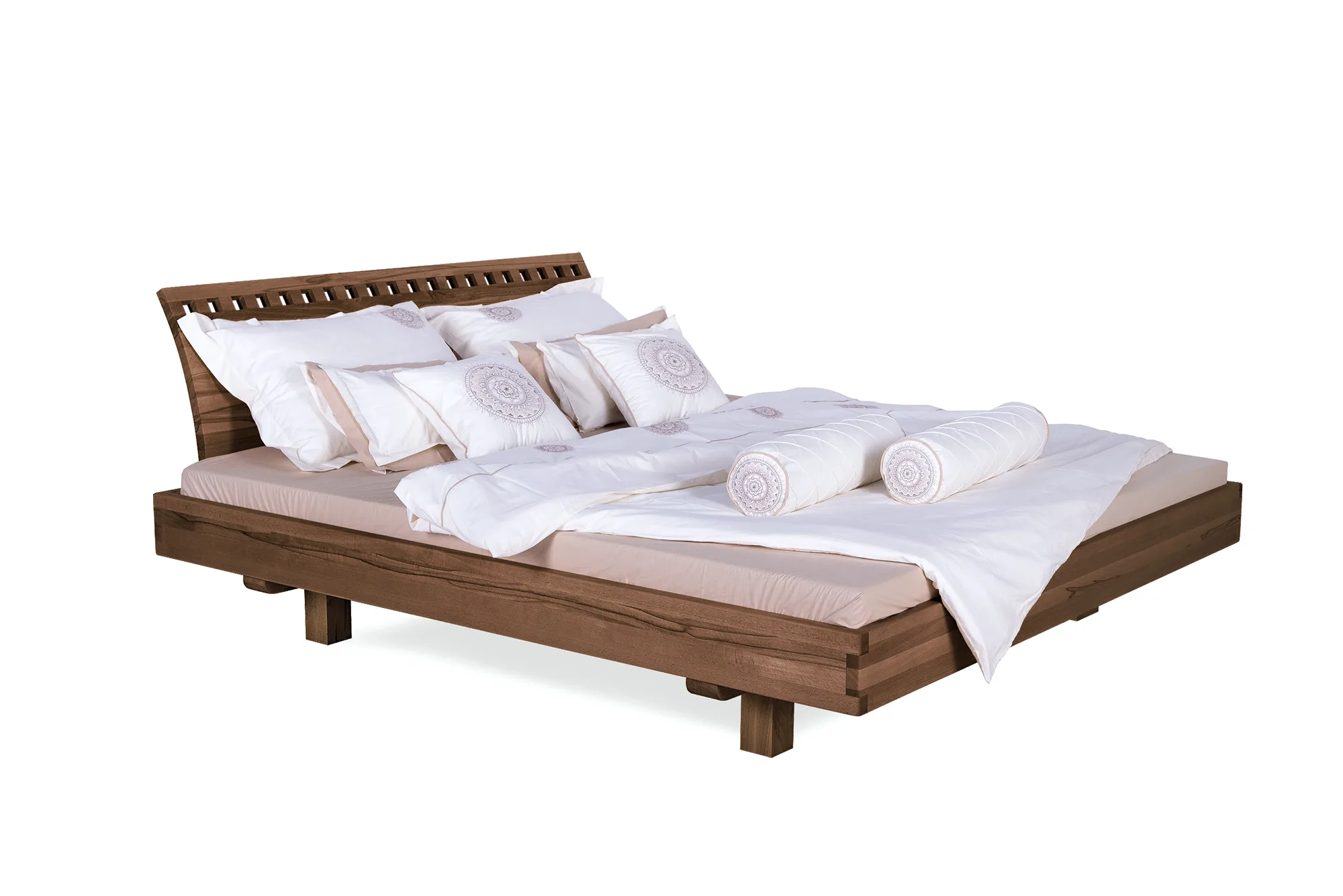 Bed Tres
