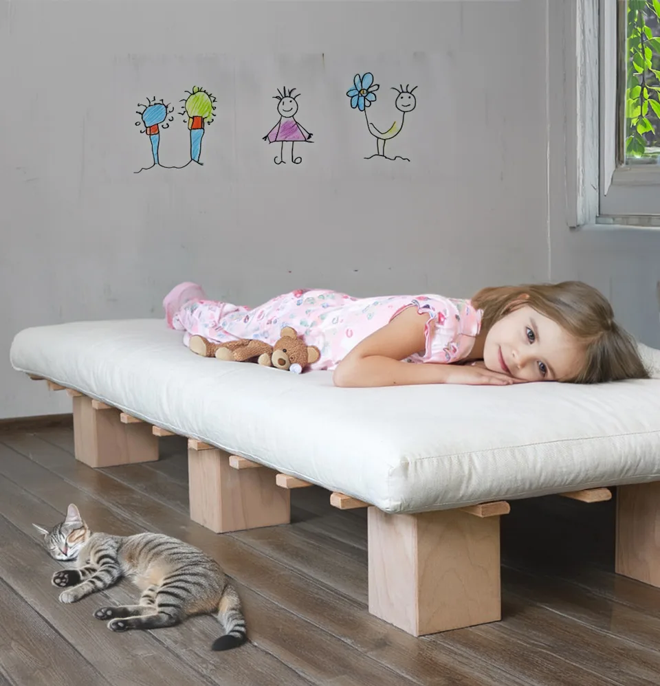 girl_futon_blog